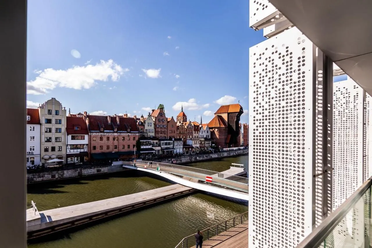 Granaria Premium Riverside & Parking By Downtown Apartments Gdańsk Polska