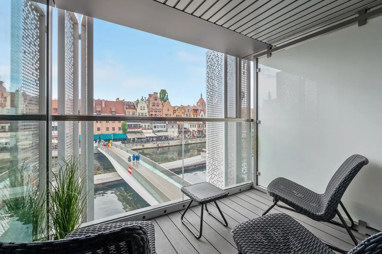 Granaria Premium Riverside & Parking By Downtown Apartments Gdańsk