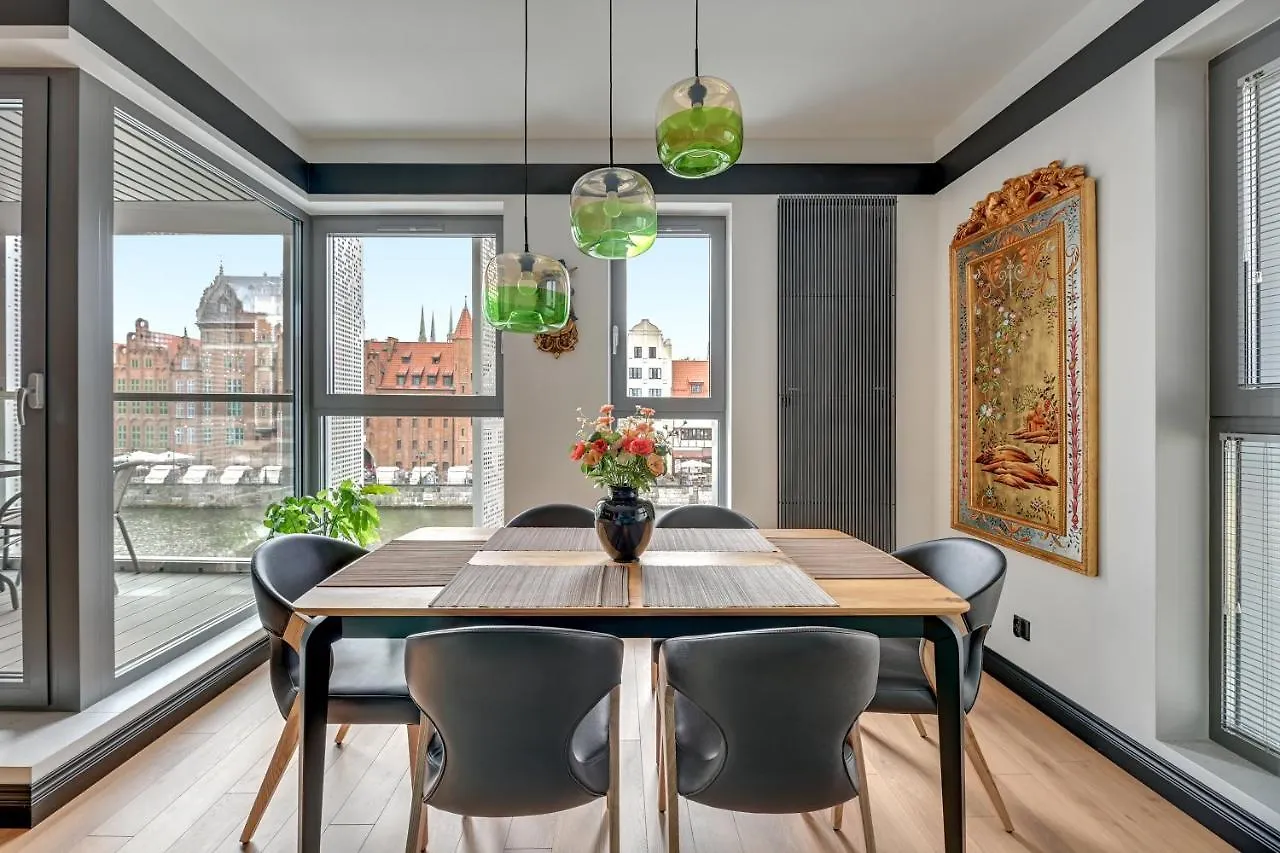 Granaria Premium Riverside & Parking By Downtown Apartments Gdańsk 0*,  Polska