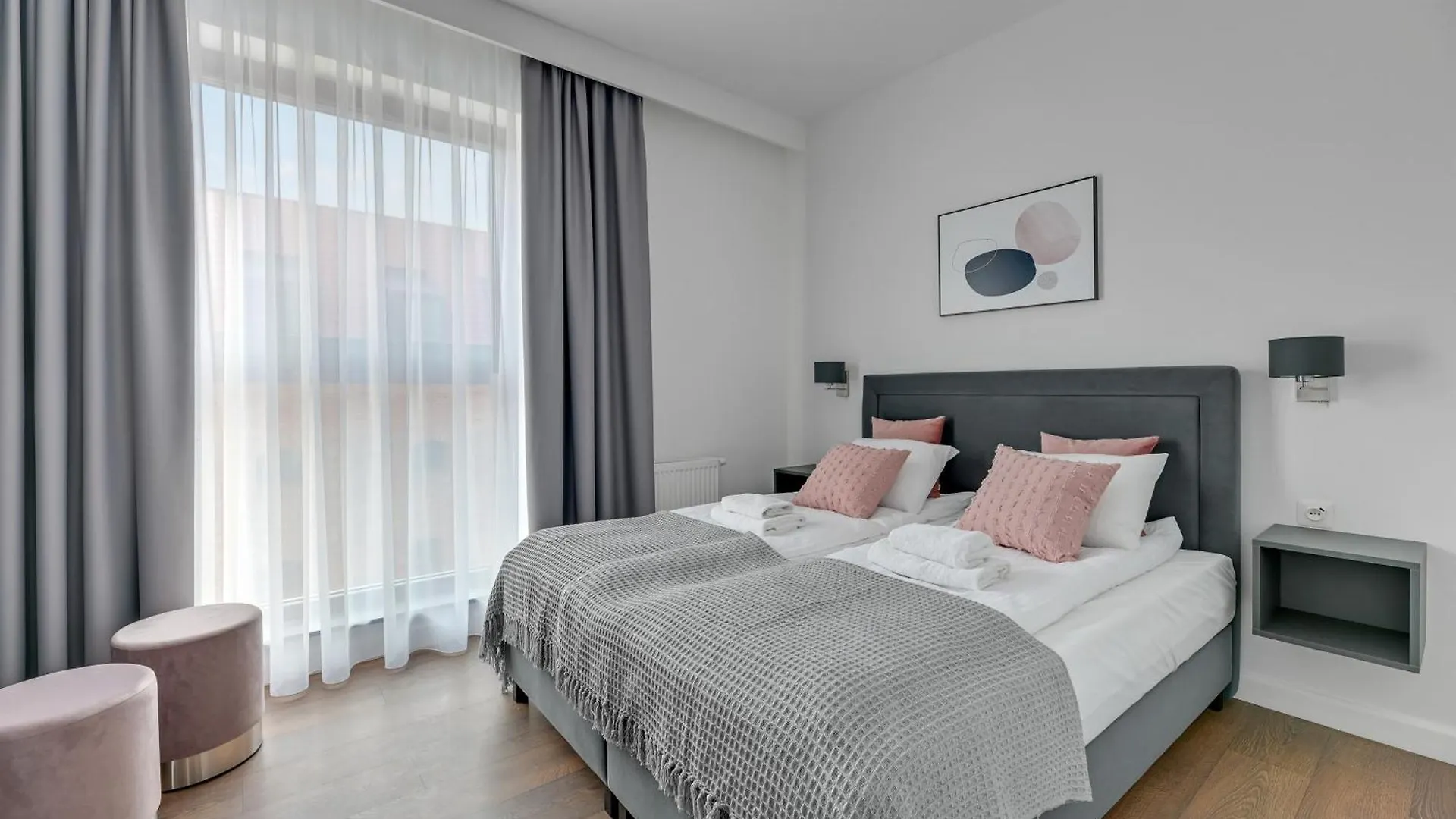 Granaria Premium Riverside & Parking By Downtown Apartments Danzig 0*,  Polen