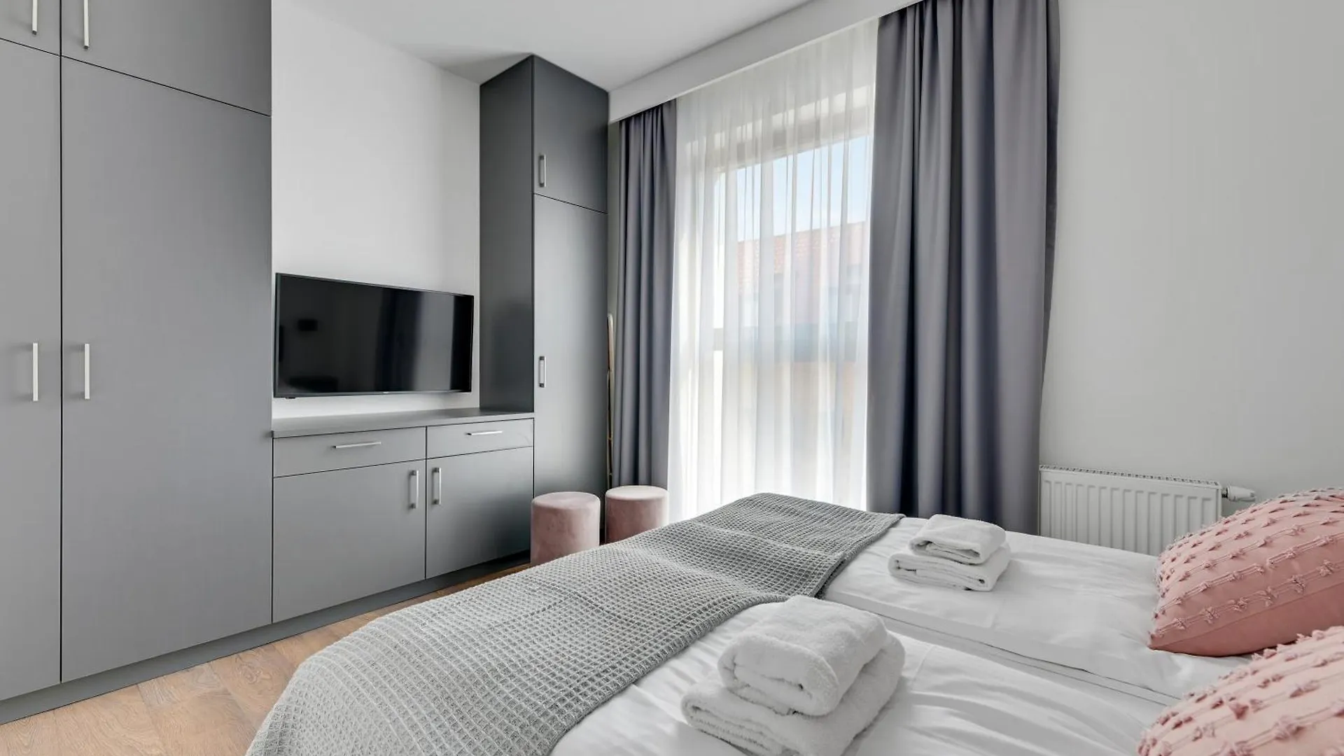 Granaria Premium Riverside & Parking By Downtown Apartments Gdańsk