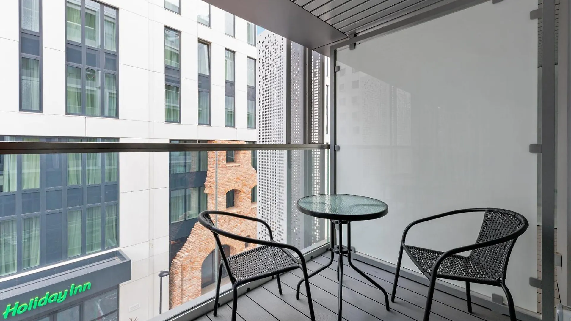 Granaria Premium Riverside & Parking By Downtown Apartments Gdańsk 0*,
