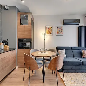 Nadmotlawie Riverside & Gym By Downtown Apartment