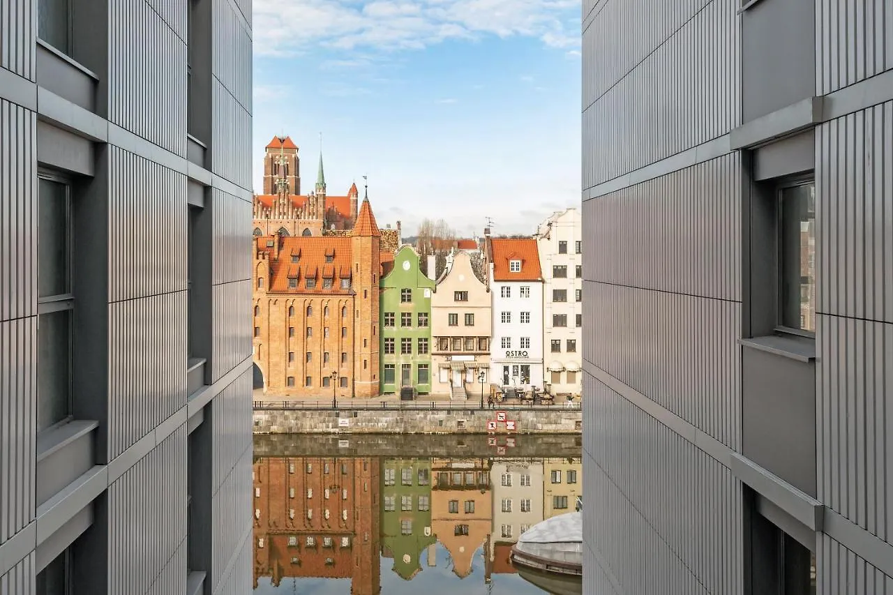 Granaria Premium Riverside & Parking By Downtown Apartments Gdansk